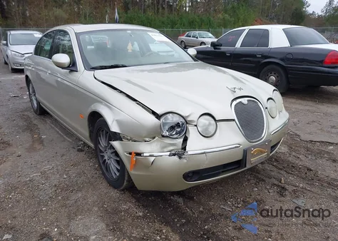 2006 Jaguar S-Type 3.0L V6 from USA, damaged, VIN SAJWA01A66FN55007